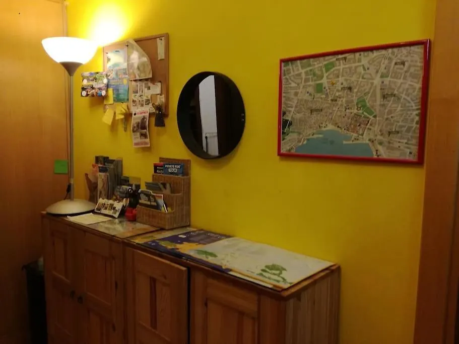 Simple & Easy Split Center Apartment Croatia