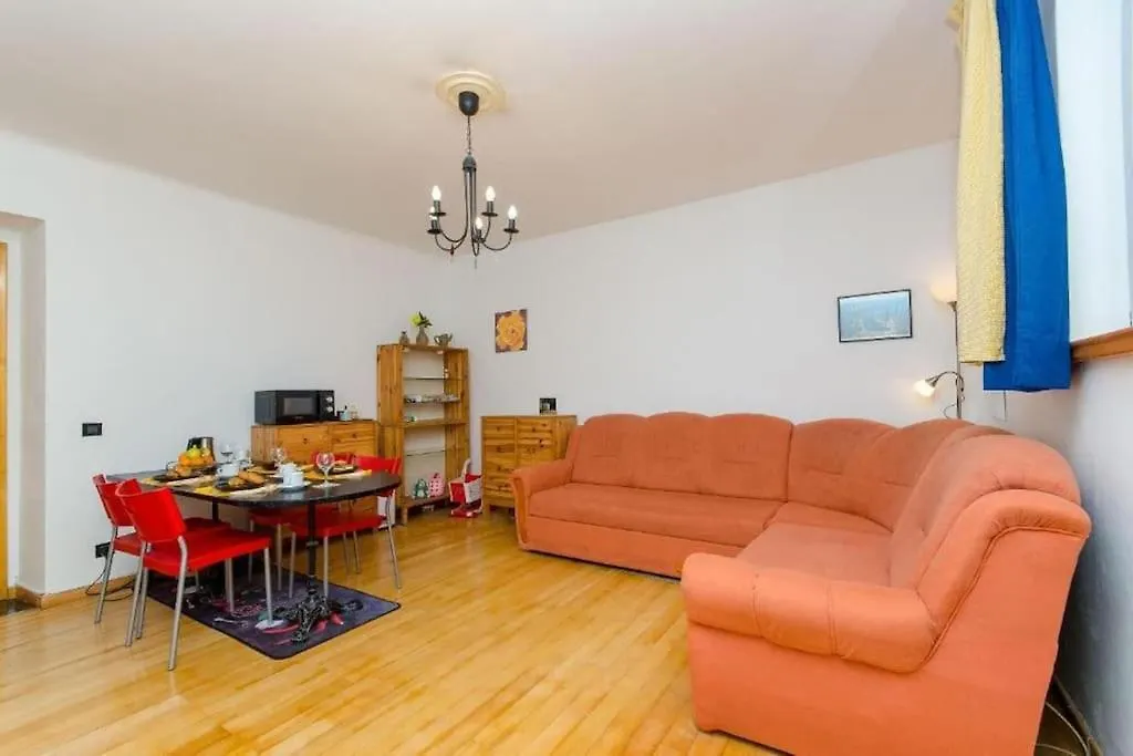 Simple & Easy Split Center Apartment 0*,  Croatia