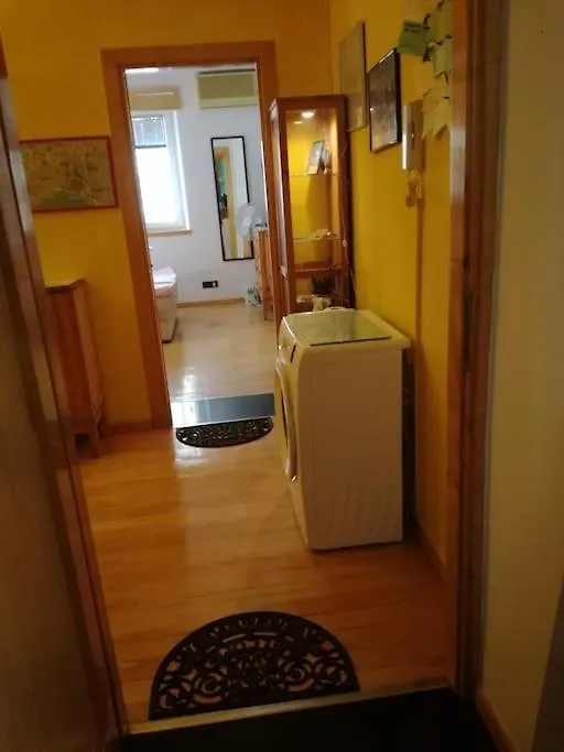 Simple & Easy Split Center Apartment Croatia